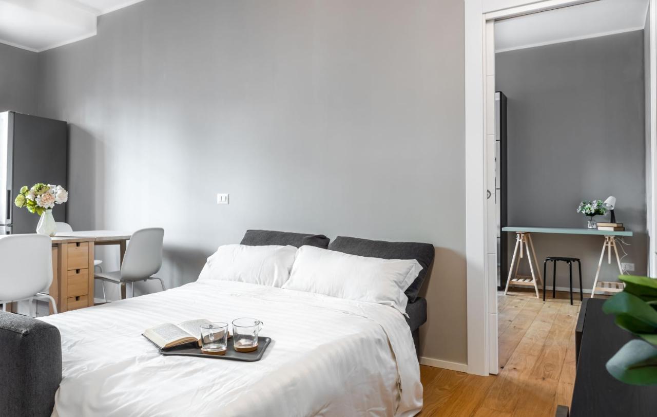 Апартаменти Joivy Charming Flat With Desk Мілан Екстер'єр фото
